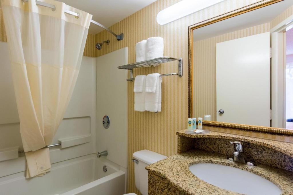 Quality Inn Manassas Luaran gambar